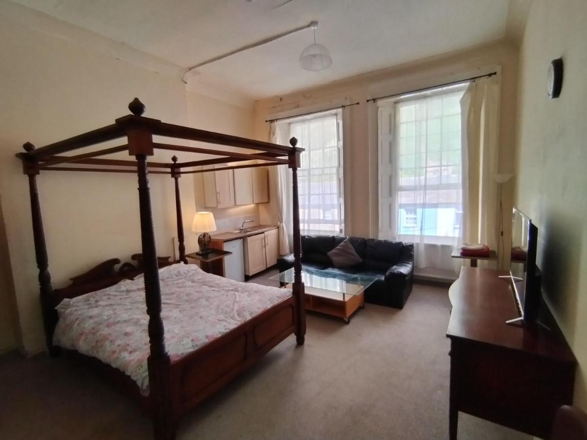 Studio Next To Port Apartment Дувър Екстериор снимка
